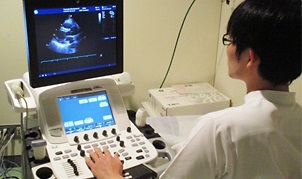 生理機能エコー検査の様子