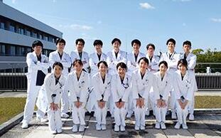 臨床研修医の集合写真