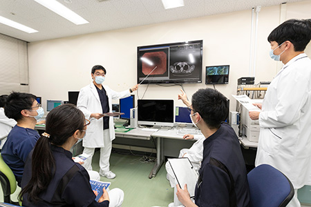消化器センター