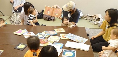 絵本サロンSeason2　2回目の様子-1