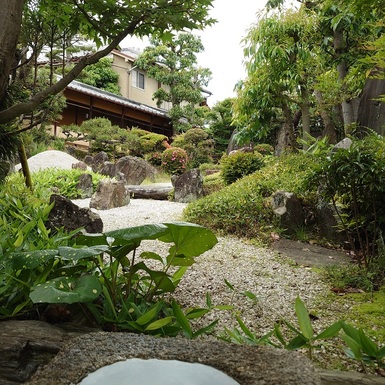 会場となった西山氏庭園