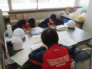 ホームページ記事を作成中