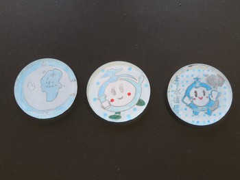 三人の力作、ガラスデコパージュ