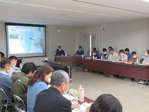第1回モニター会議記録写真1枚目