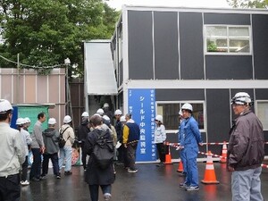 中央監視室プレハブ建屋