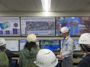 中央監視室建屋内