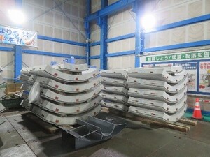 積み上げられたセグメント