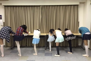 バレエを行っている