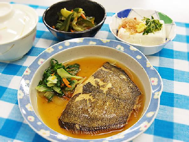 煮魚（カレイ）の画像