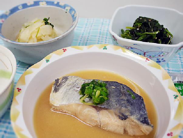 鰆の味噌煮魚の画像