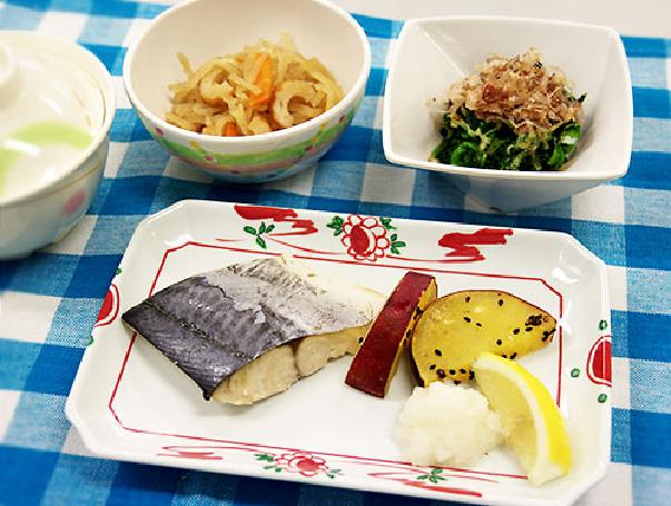 蒸魚（鰆）の画像