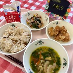 給食の写真