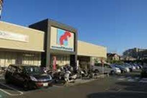 万代　豊中豊南店