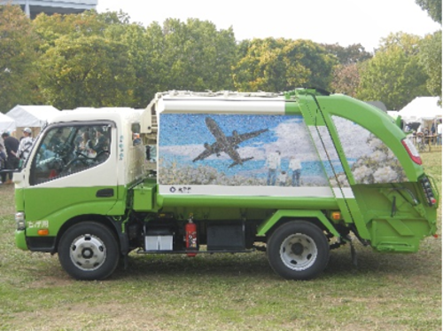 ラッピング収集車2