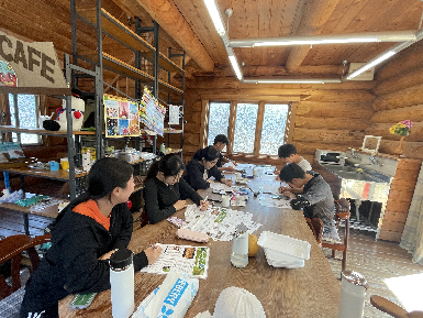 封入用チラシの作成作業