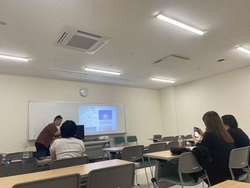 スマホ講習の写真