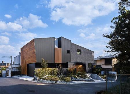 新千里南町の二世帯住宅 画像