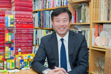 武庫川女子大学教授 三宅正弘先生