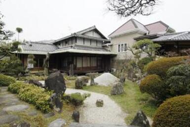 西山家住宅 離れと渡り廊下