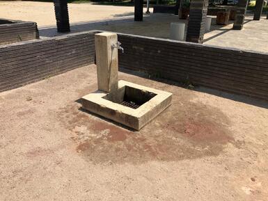 リニューアル前の水飲み場の画像