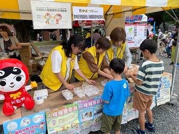 グッズ作成ブースの様子