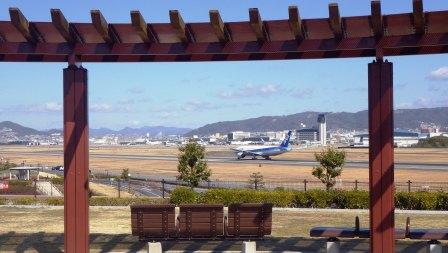 スカイランドから空港を見た画像